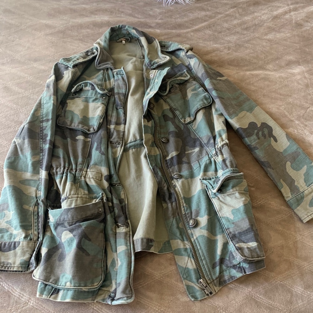 Free people Camo jacket